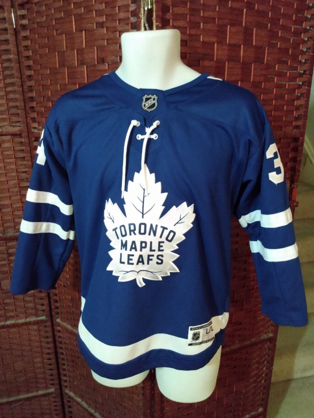 Toronto Maple Leafs Auston Matthews Jersey Youth L/XL NHL Hockey